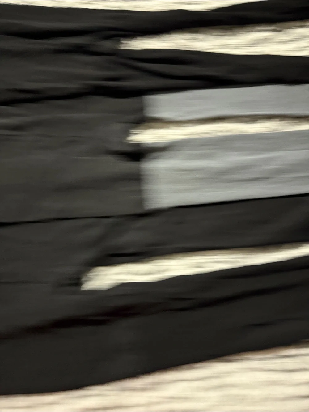 N/A comfortable black